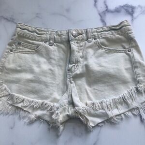Free People Frayed Cut Offs Flat Front Light Wash Denim Shorts Size 26